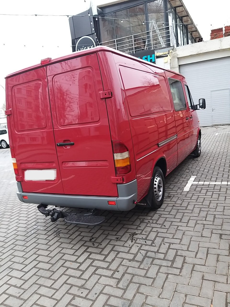 Mercedes Sprinter 208D фото 3