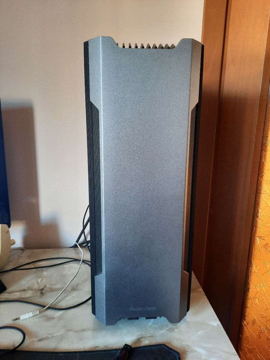 Corsair SF850L / Phanteks evolv shift 2 foto 1