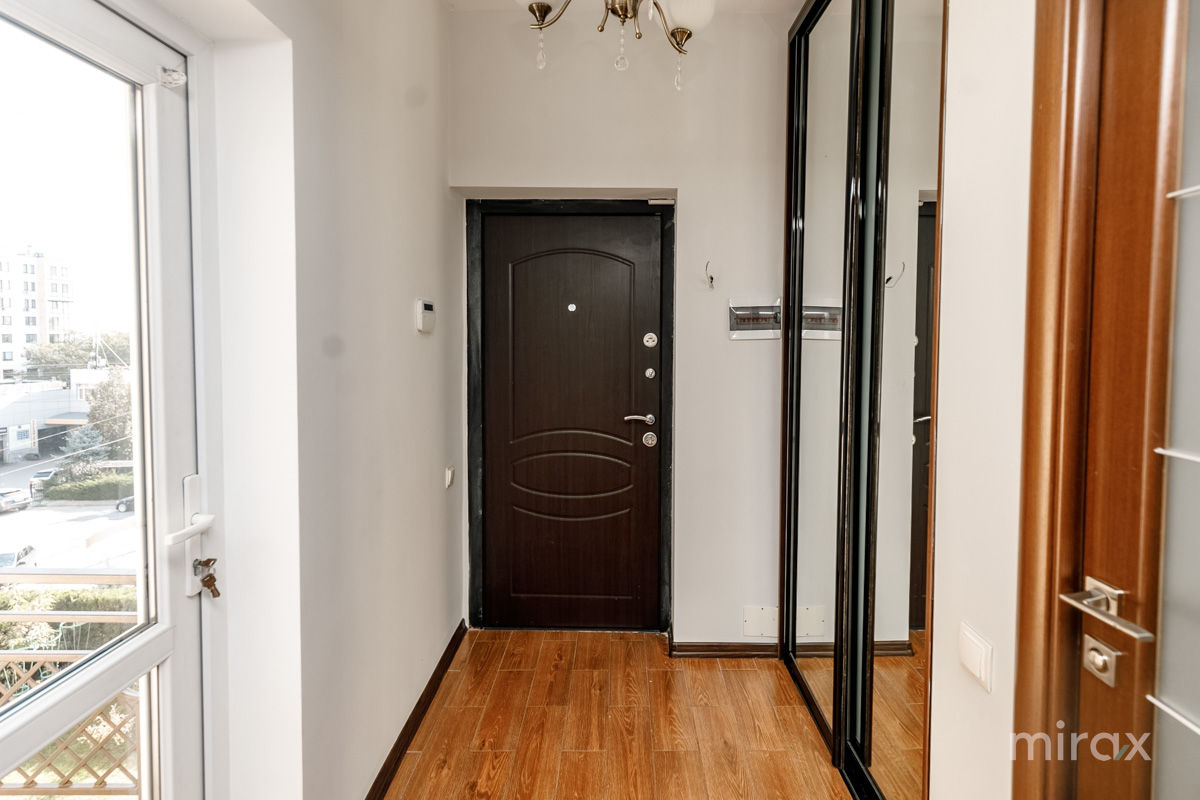 Apartament cu 2 camere, 93 m², Botanica, Chișinău foto 14