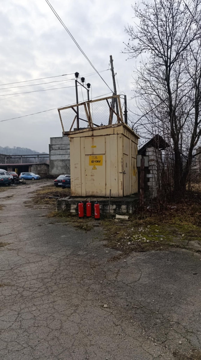 Teren pentru construcții 1,27 ha industrial, cu 2 depozite câte 500 M2 fiecare. foto 19