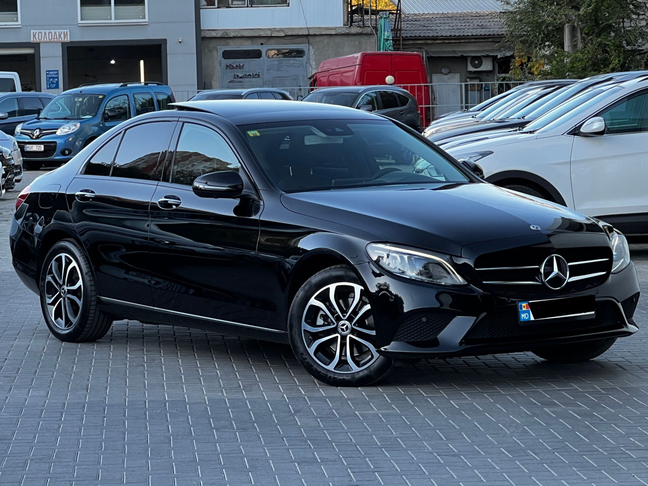 Mercedes C-Class foto 3