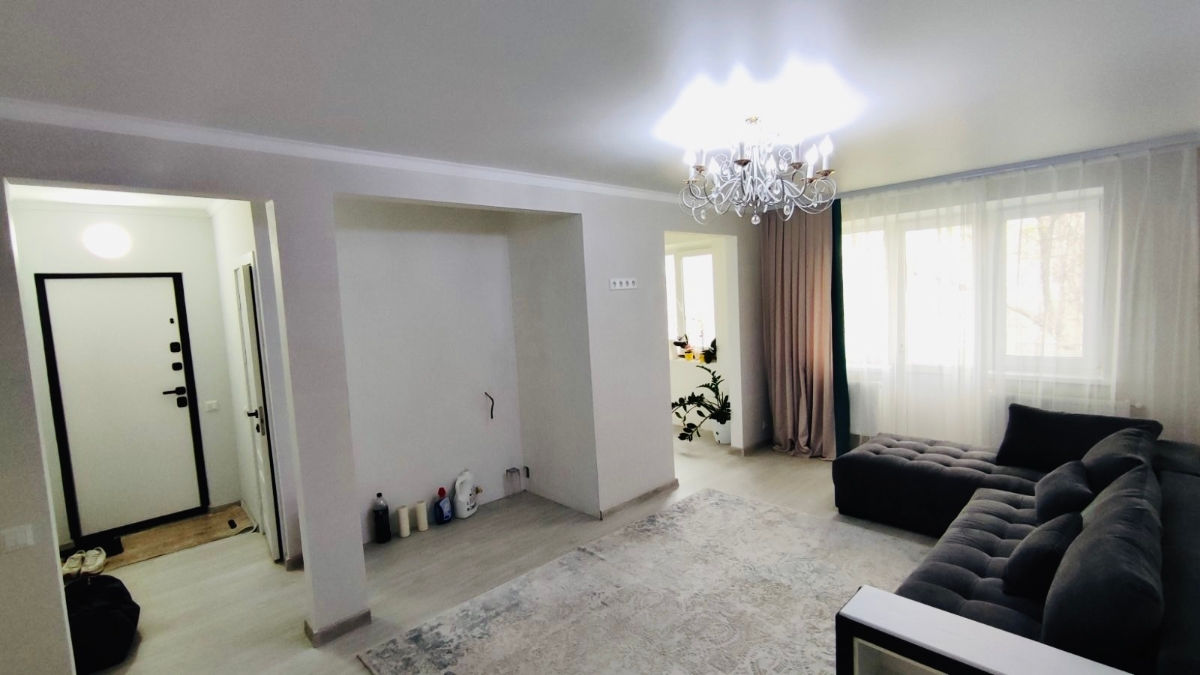 Apartament cu 3 camere,  9 cartier,  Bălți,  Bălți mun. foto 3