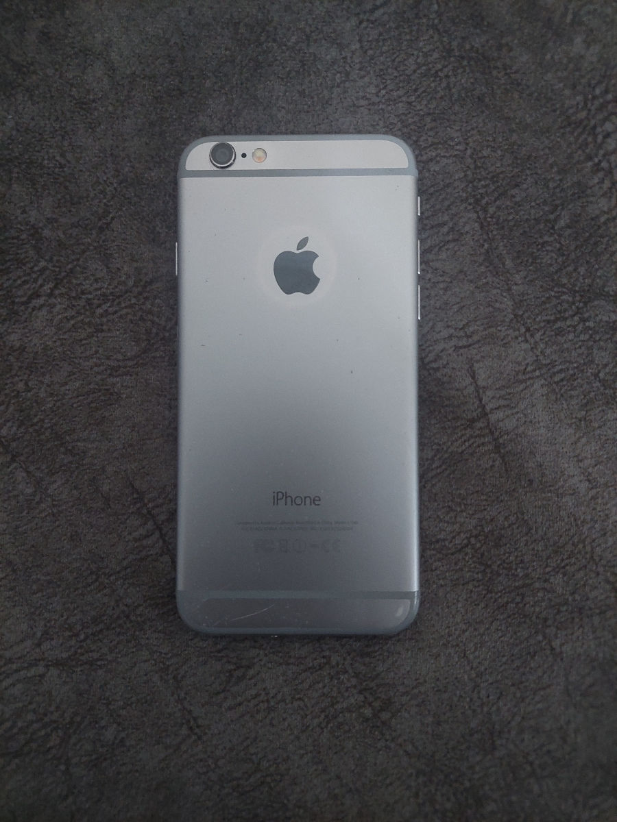 iPhone 6, stare bună, 64 GB, argintiu
 foto 1
