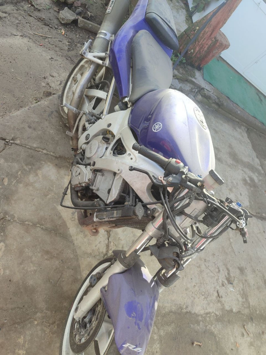 Yamaha R1 R6 piese foto 0