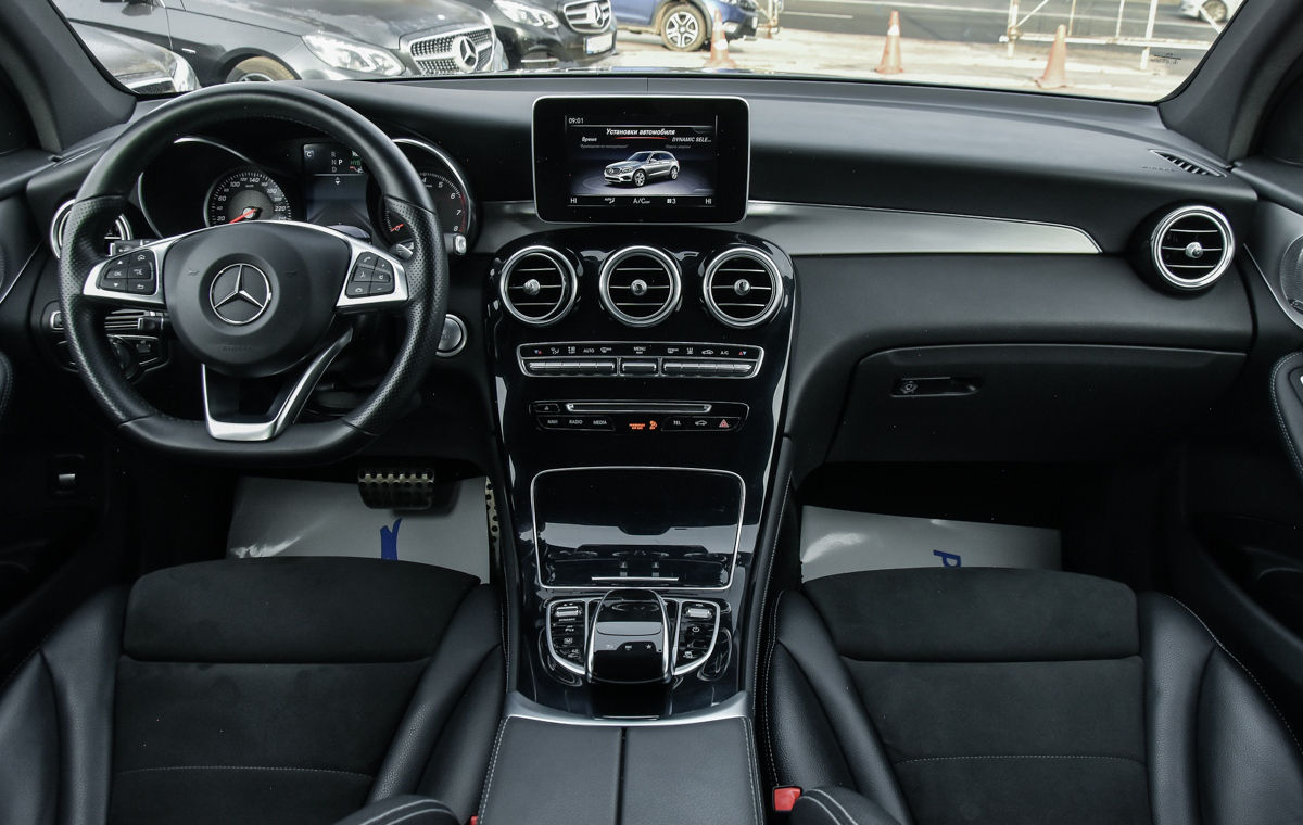 Mercedes GLC foto 6