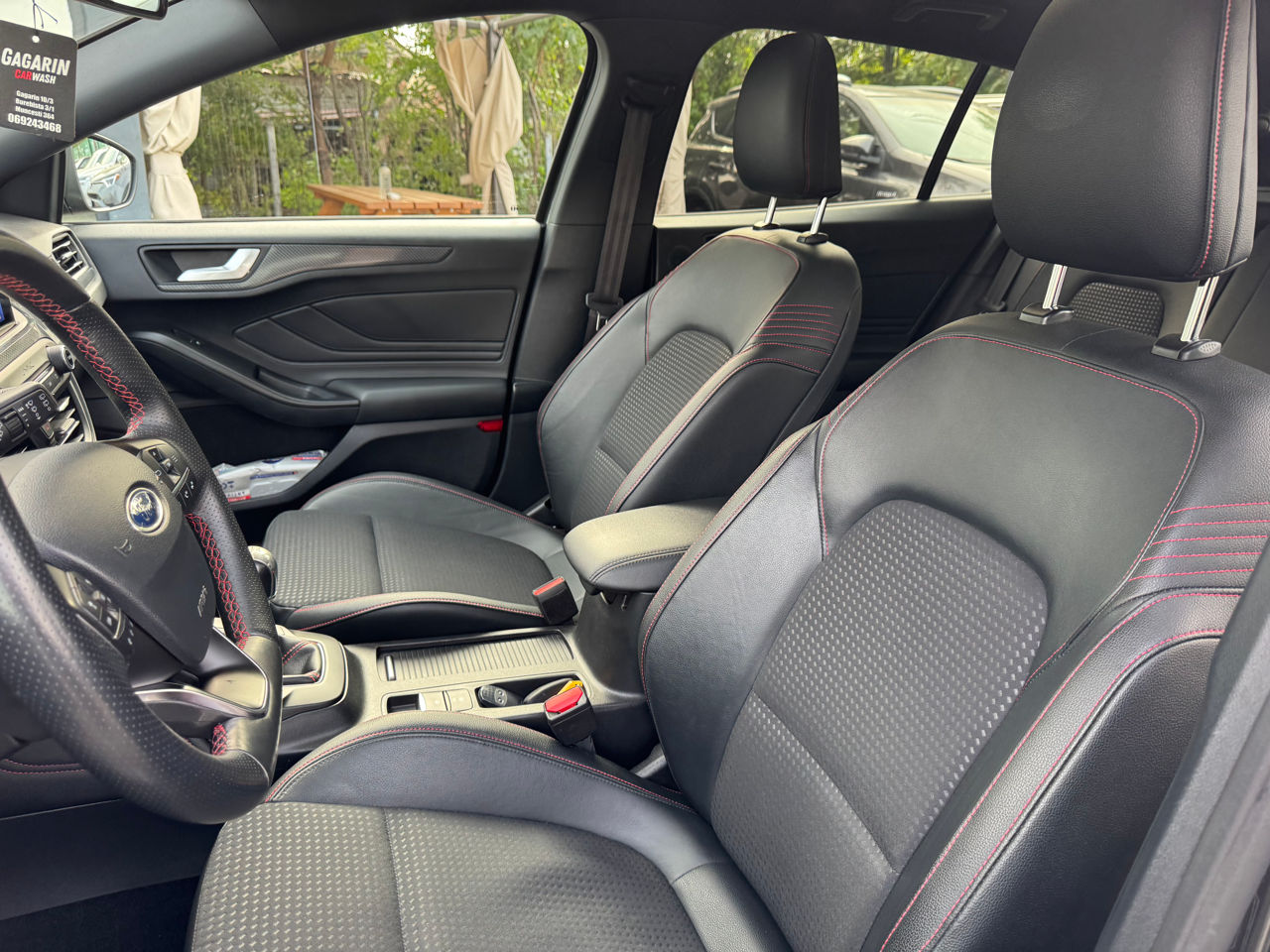 Ford Focus foto 9