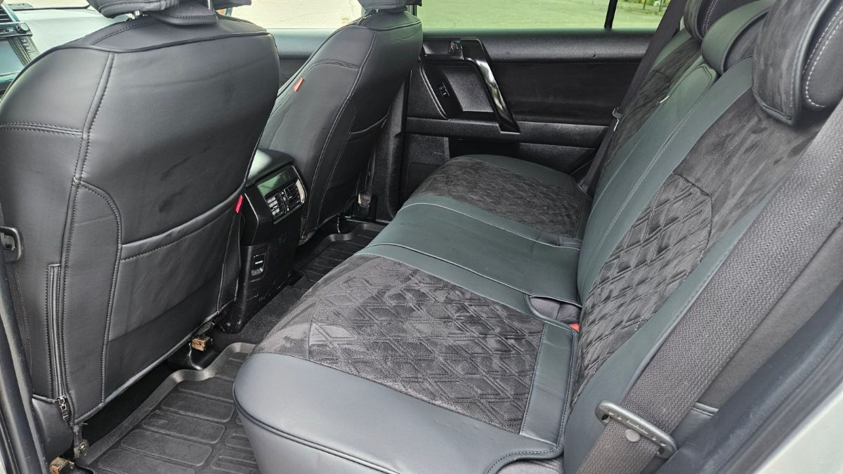 Toyota Land Cruiser Prado фото 11