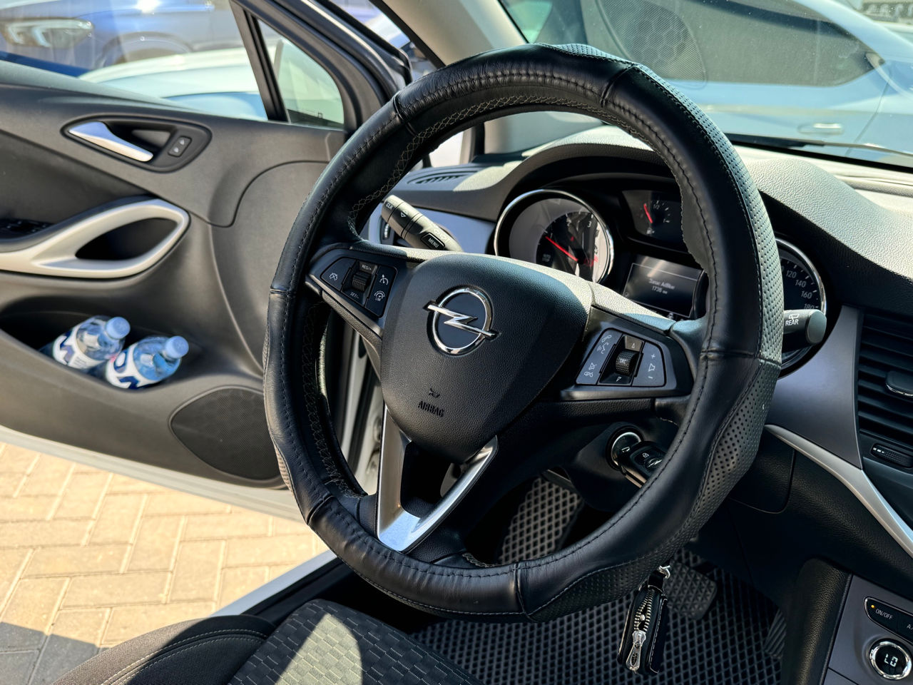Opel Astra foto 8