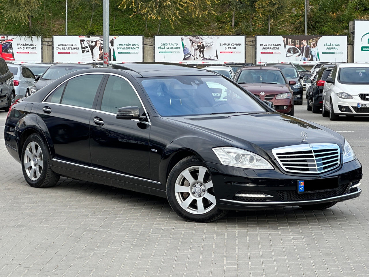 Mercedes S-Class foto 0