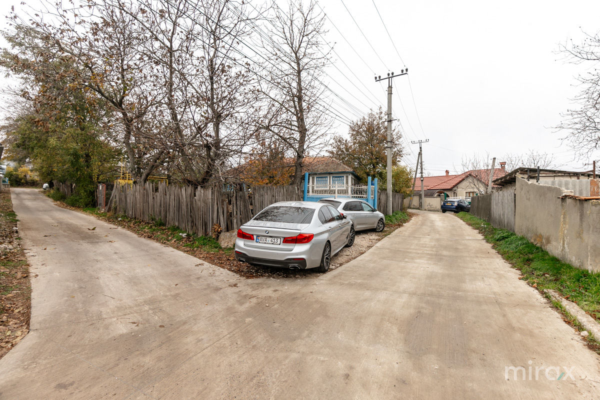 Casă în s. Peresecina, Orhei, Chișinău foto 9