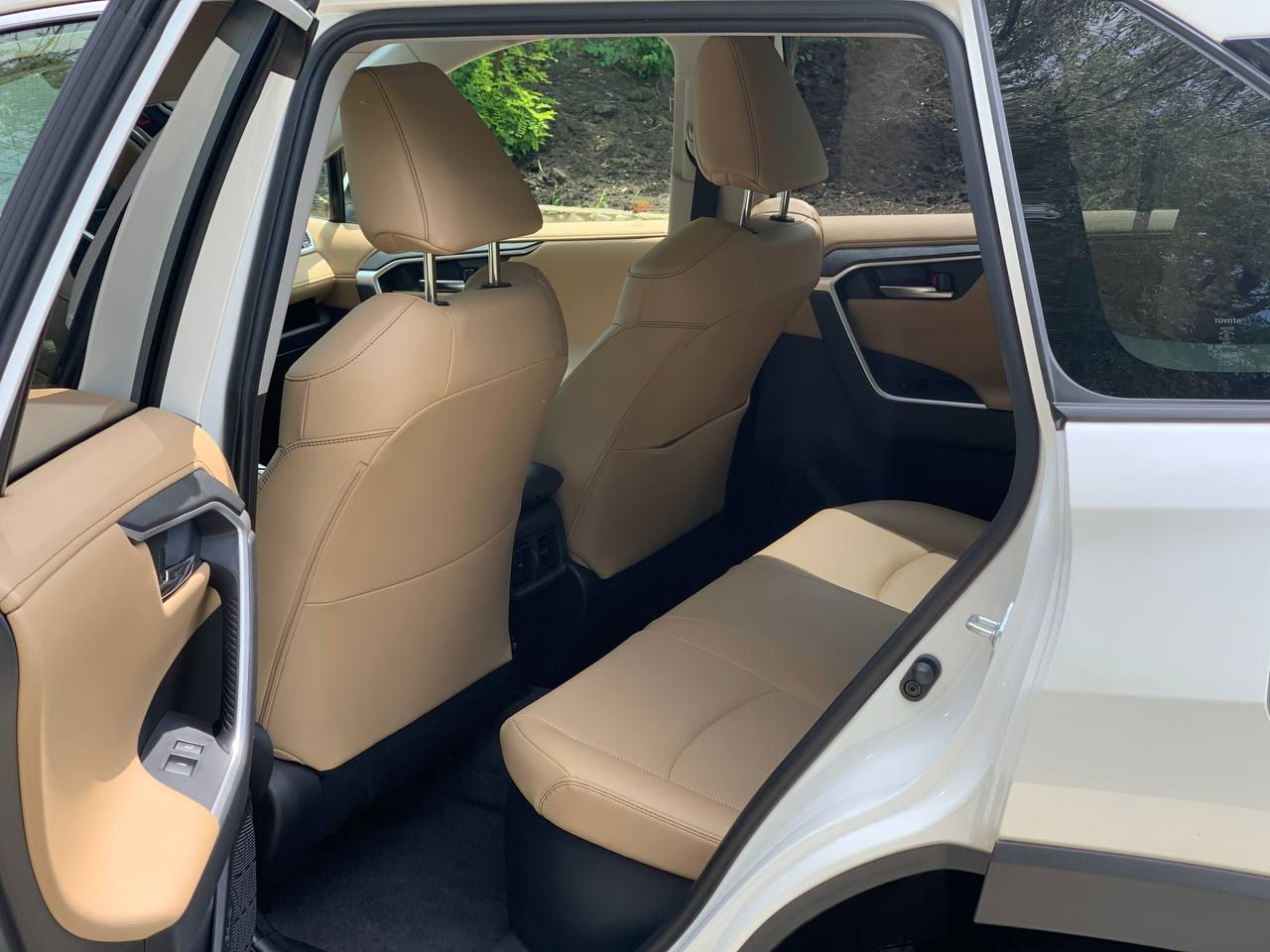 Toyota Rav 4 foto 8