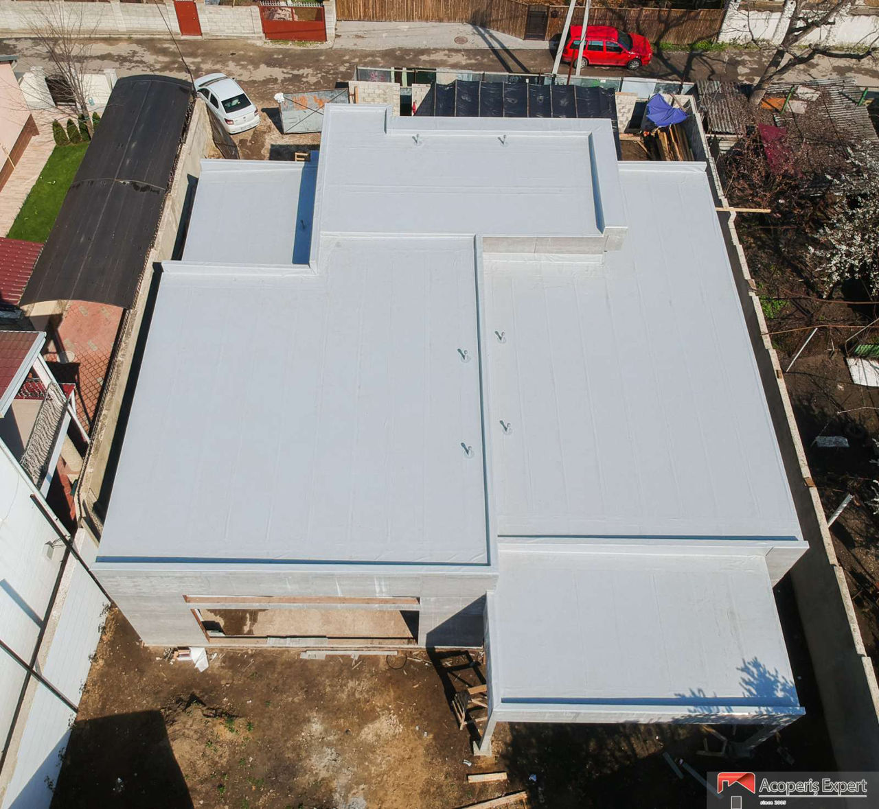 Construim acoperișuri Hi-Tech Hidroizolare acoperișuri plate, terase,- membrane PVC, TPO, Bauder foto 5
