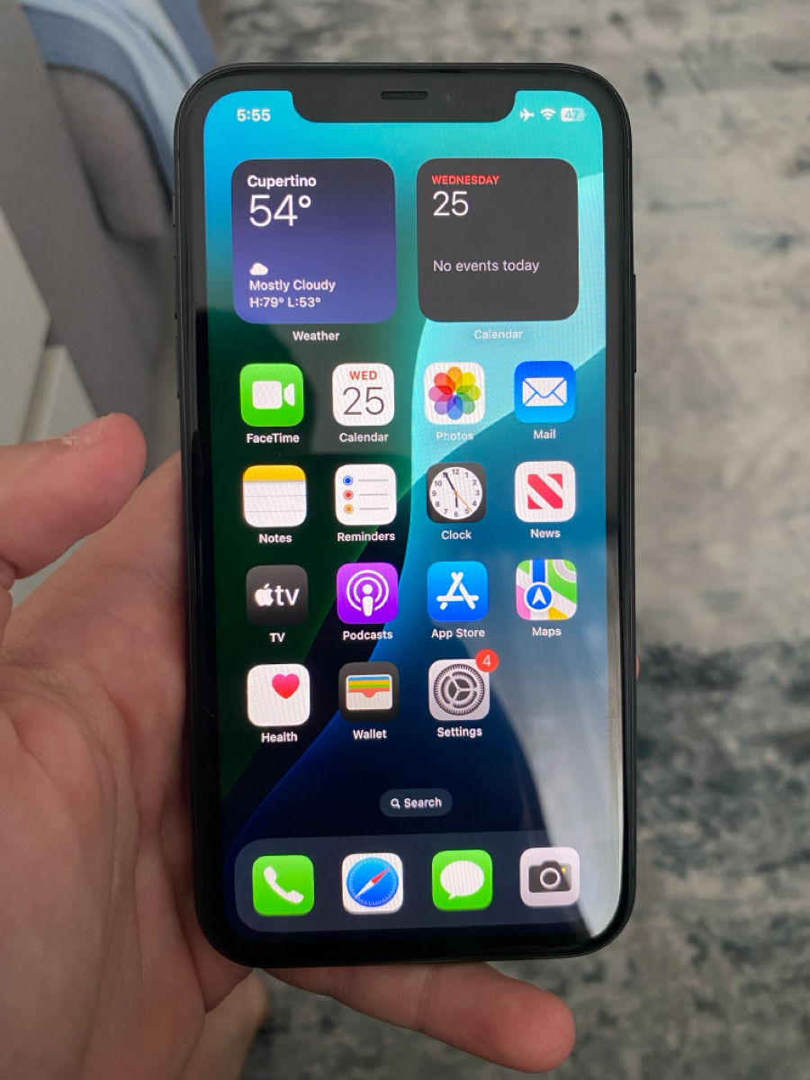 Vand iphone 11 foto 1