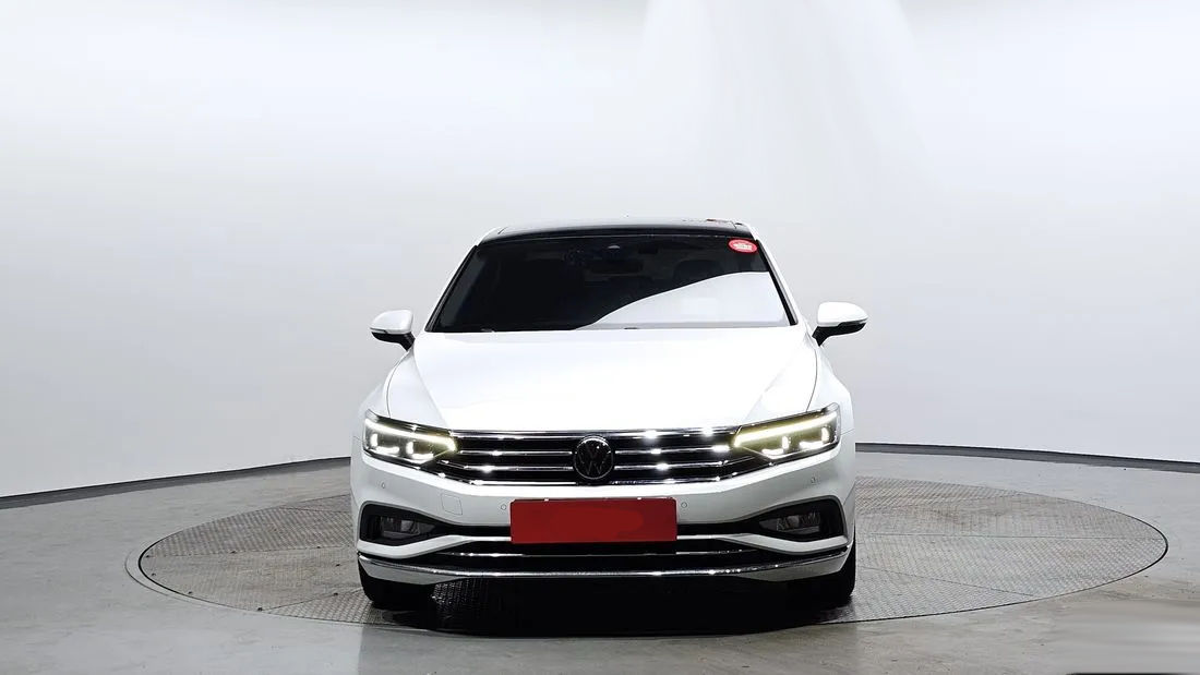 Volkswagen Passat фото 2