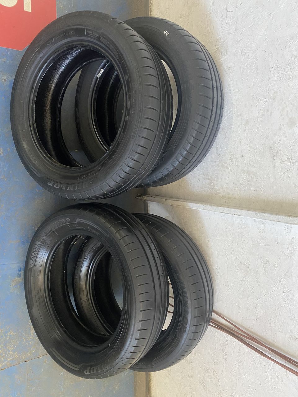 Dunlop 185 60 r15