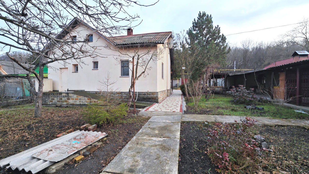 🏡 Одноэтажный дом (100м2, 7 сот.) в центре Бельц! 🔥 фото 2