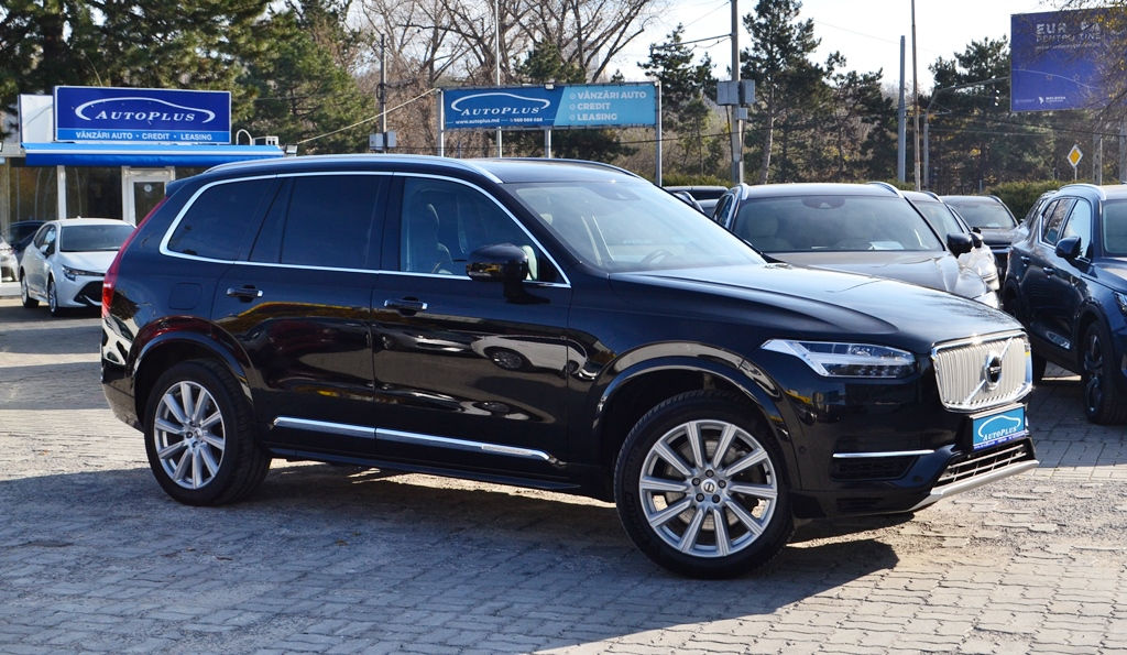 Volvo XC90 foto 0