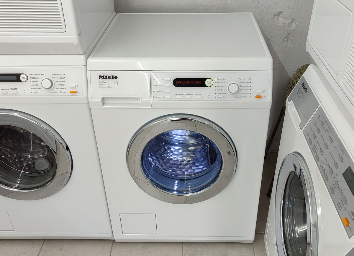 Стиральная машина Miele фото 0