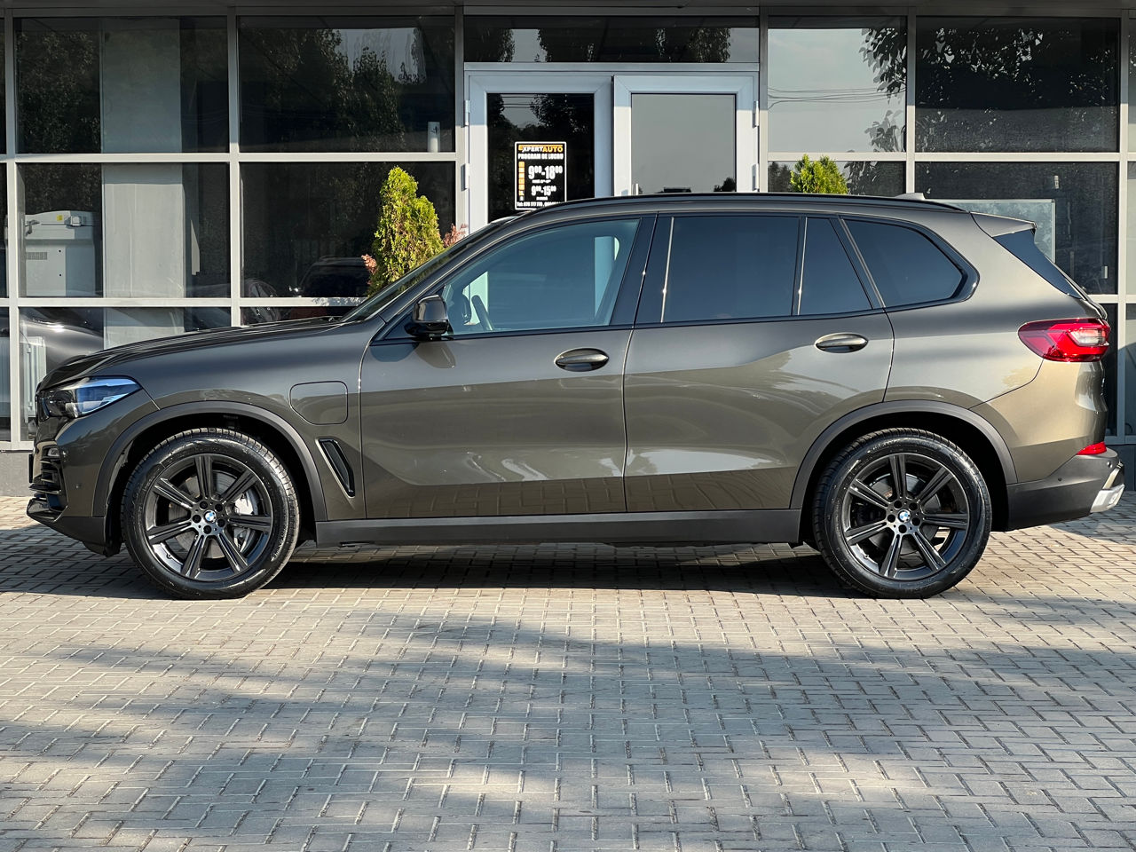 BMW X5 — fotografia 4