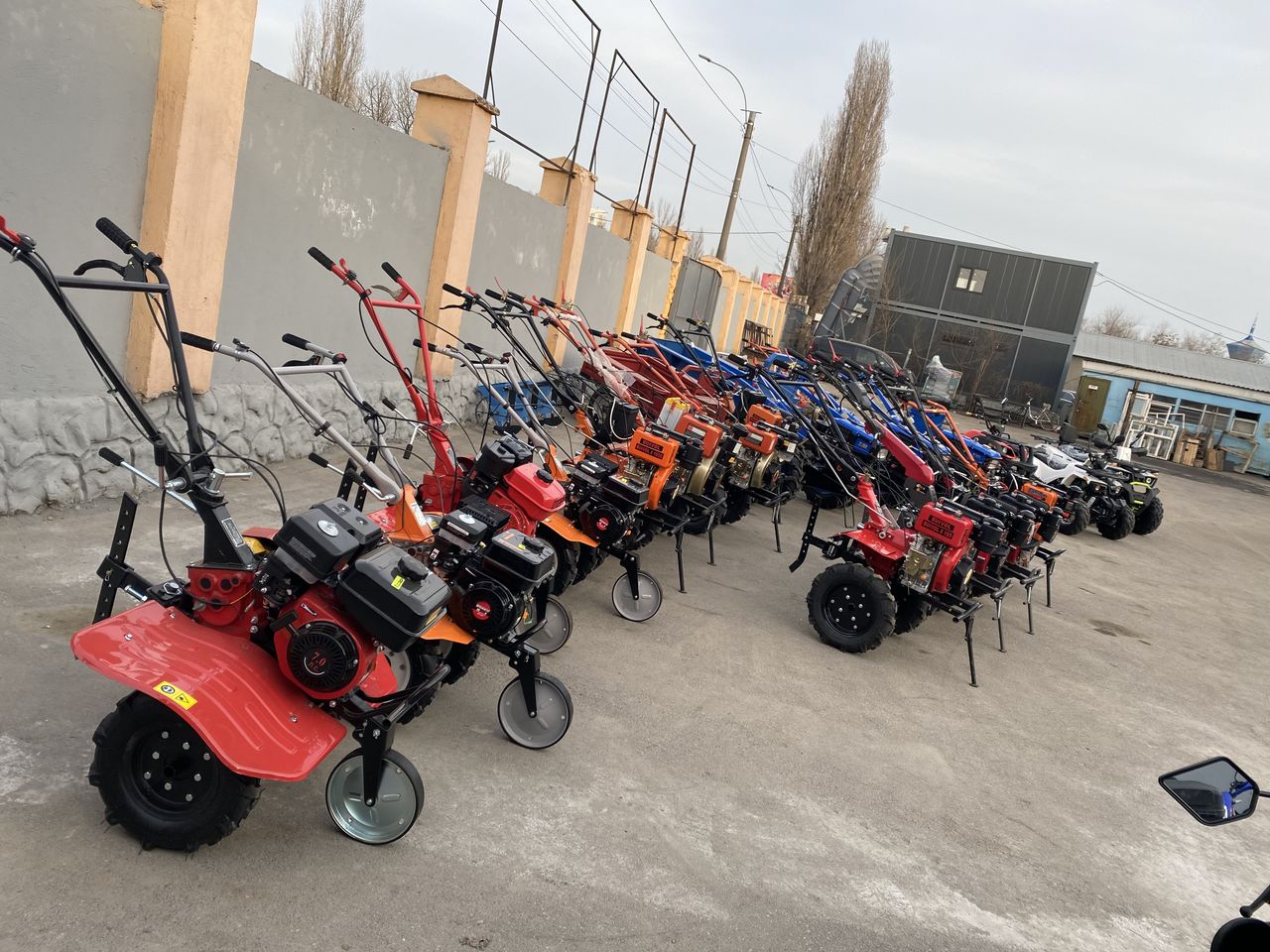 Minitractoare si motoblocuri zubr foto 10