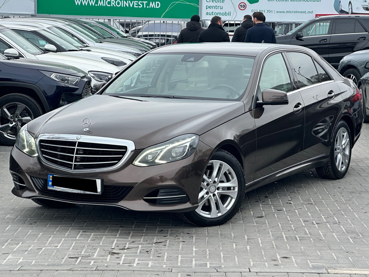 Mercedes E-Class foto 0