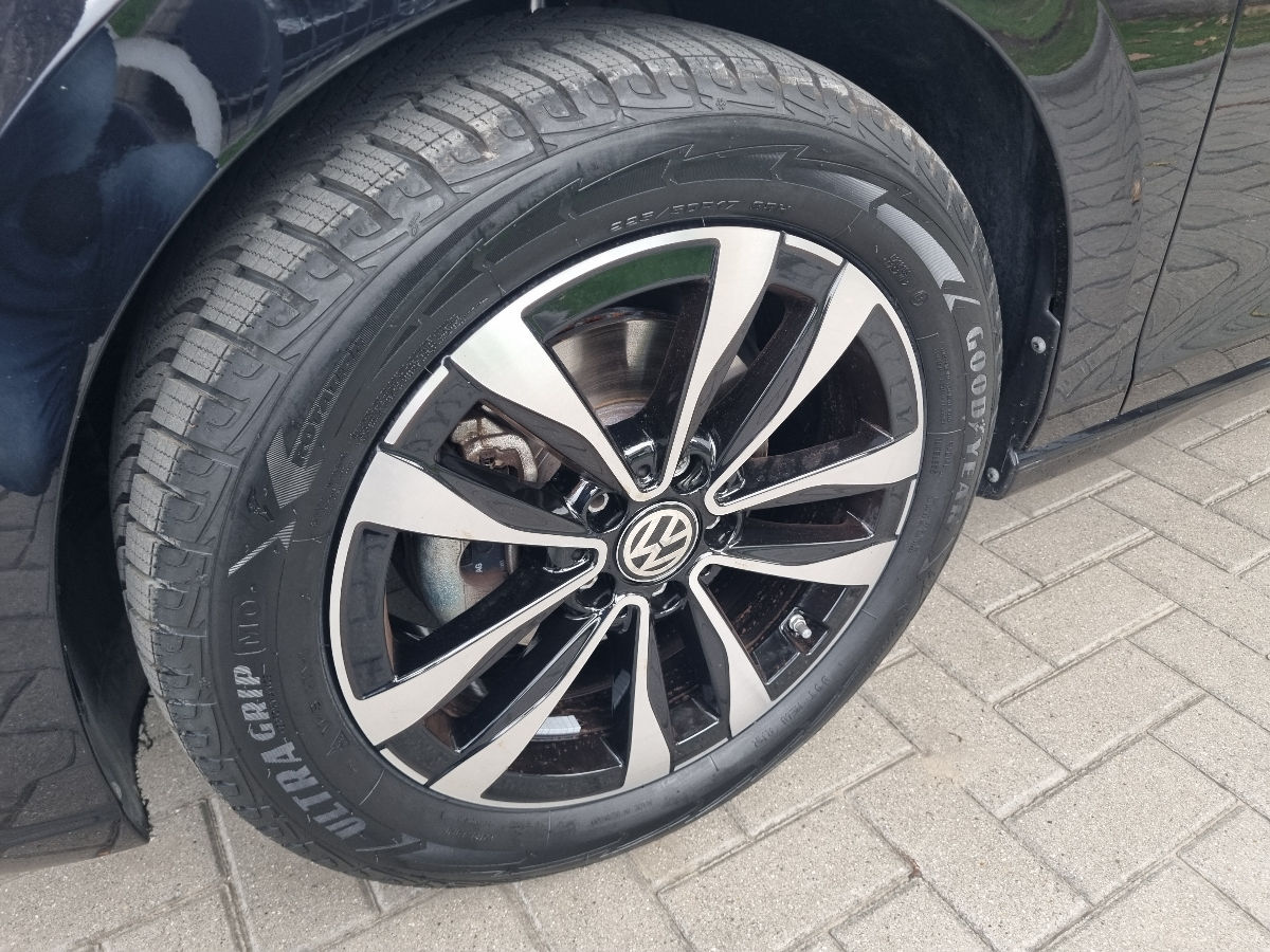 Volkswagen Golf 2023 photo 9