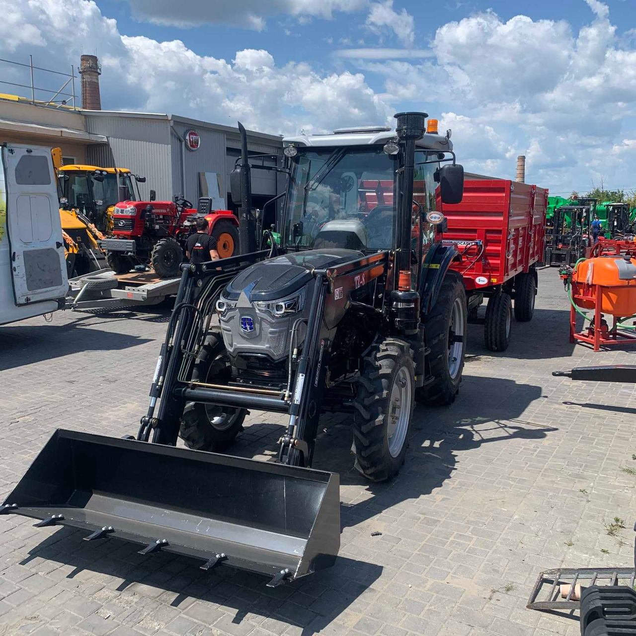 Новый трактор Tractor SADIN SD904 с фронтальным погрузчиком  90 л.с. в наличии в кишинёве. фото 1