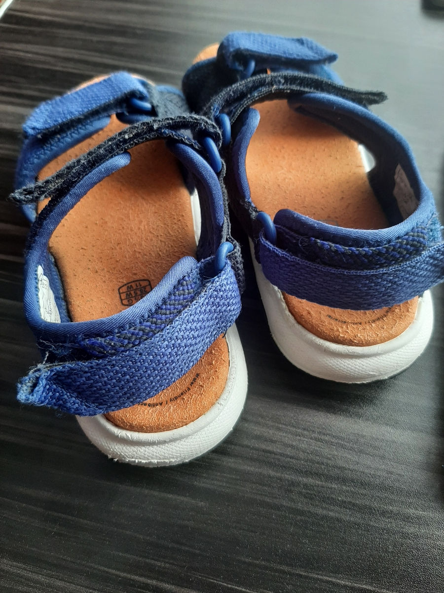 Sandale Clarks foto 3
