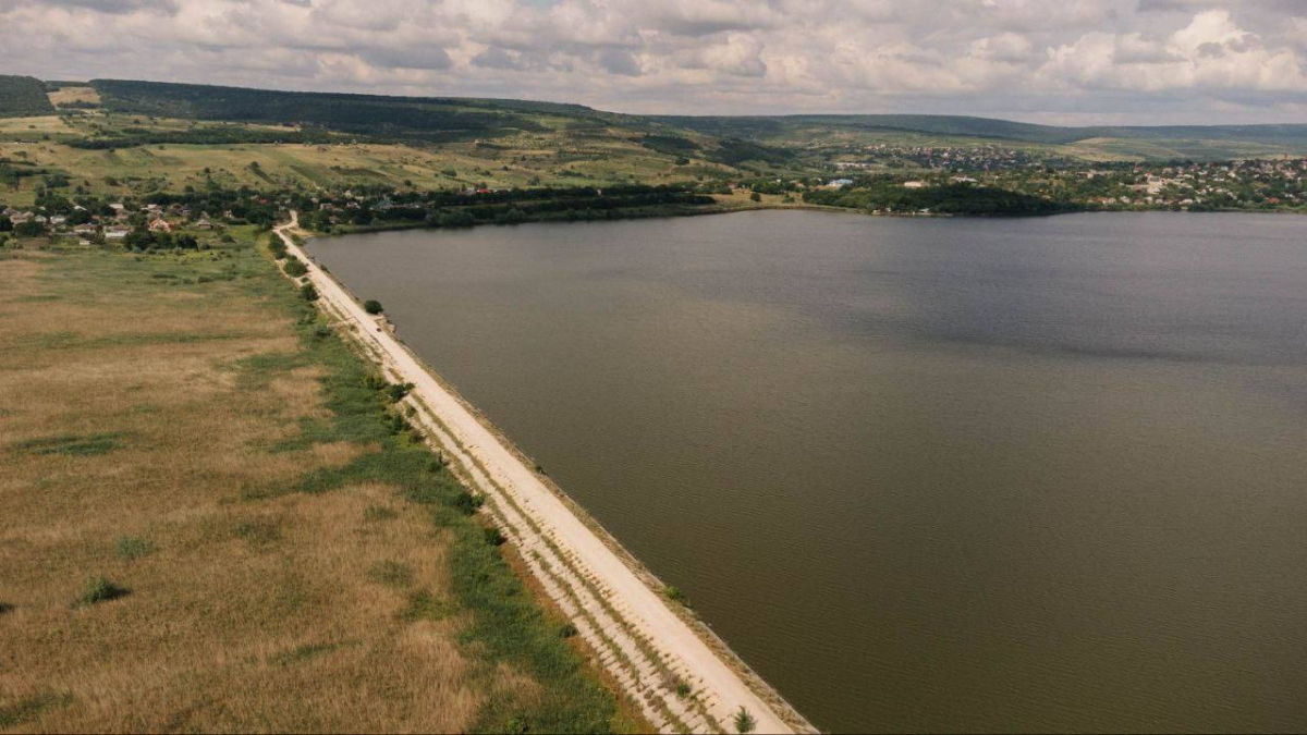 Teren Pomicol Dănceni 6.5 ari foto 4