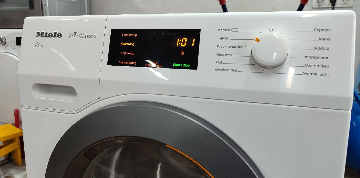 Сушильная машина Miele T1 фото 6