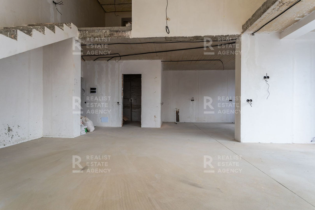 Apartament cu 4 camere, 170 m², Durlești, Chișinău foto 5