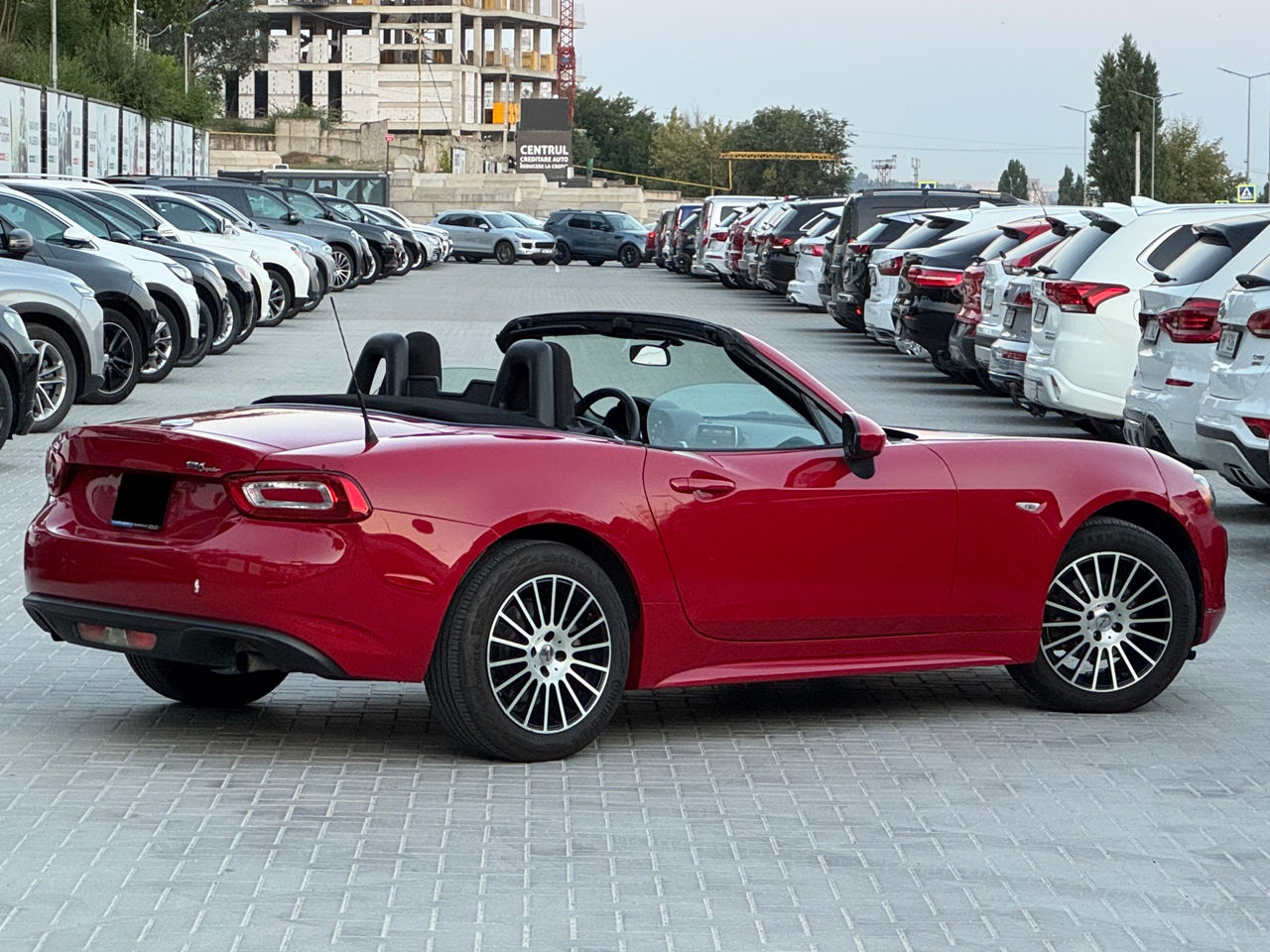 Fiat 124 Spider foto 3