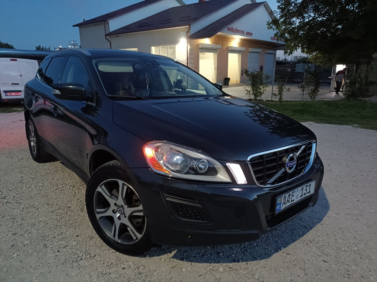 Volvo XC60 foto 4