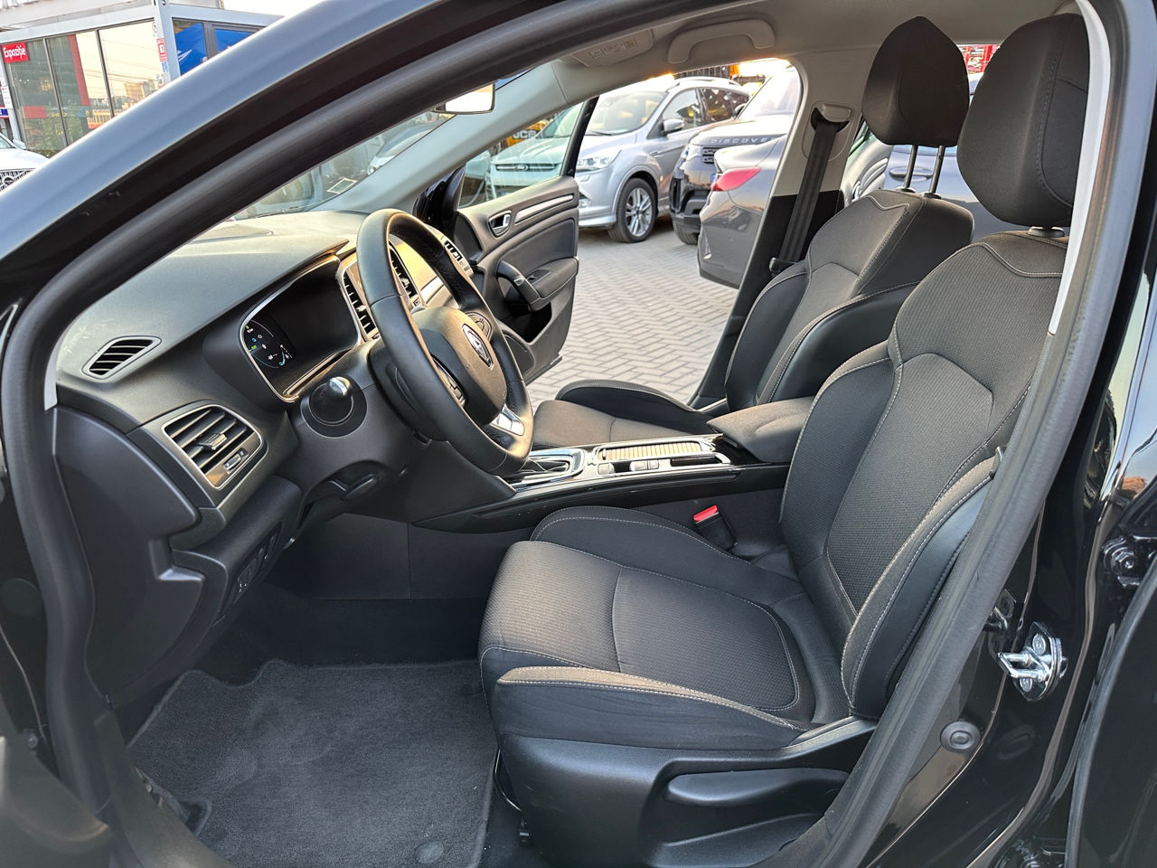 Renault Megane foto 6