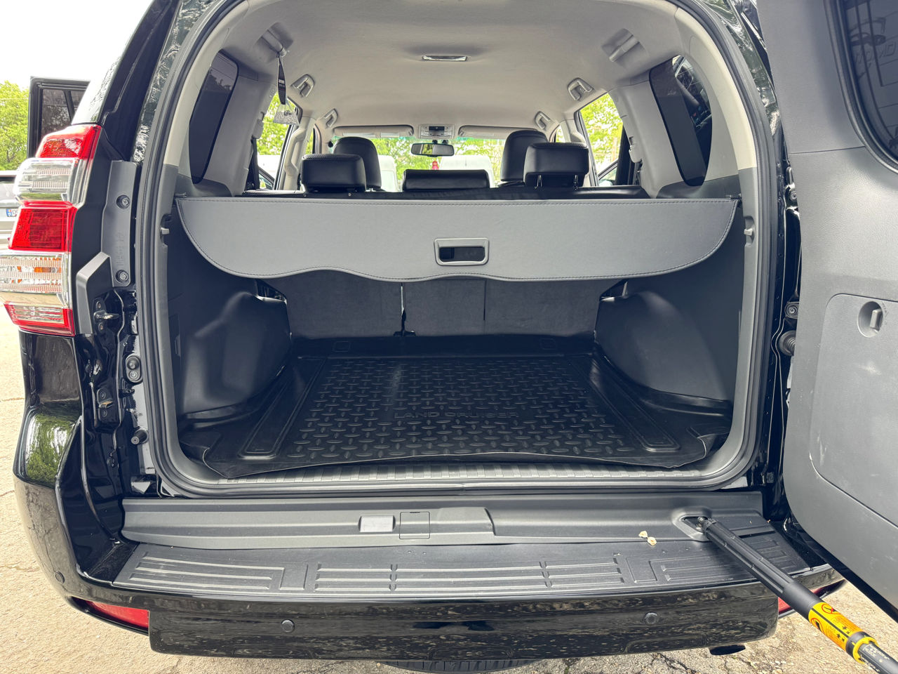 Toyota Land Cruiser Prado foto 15