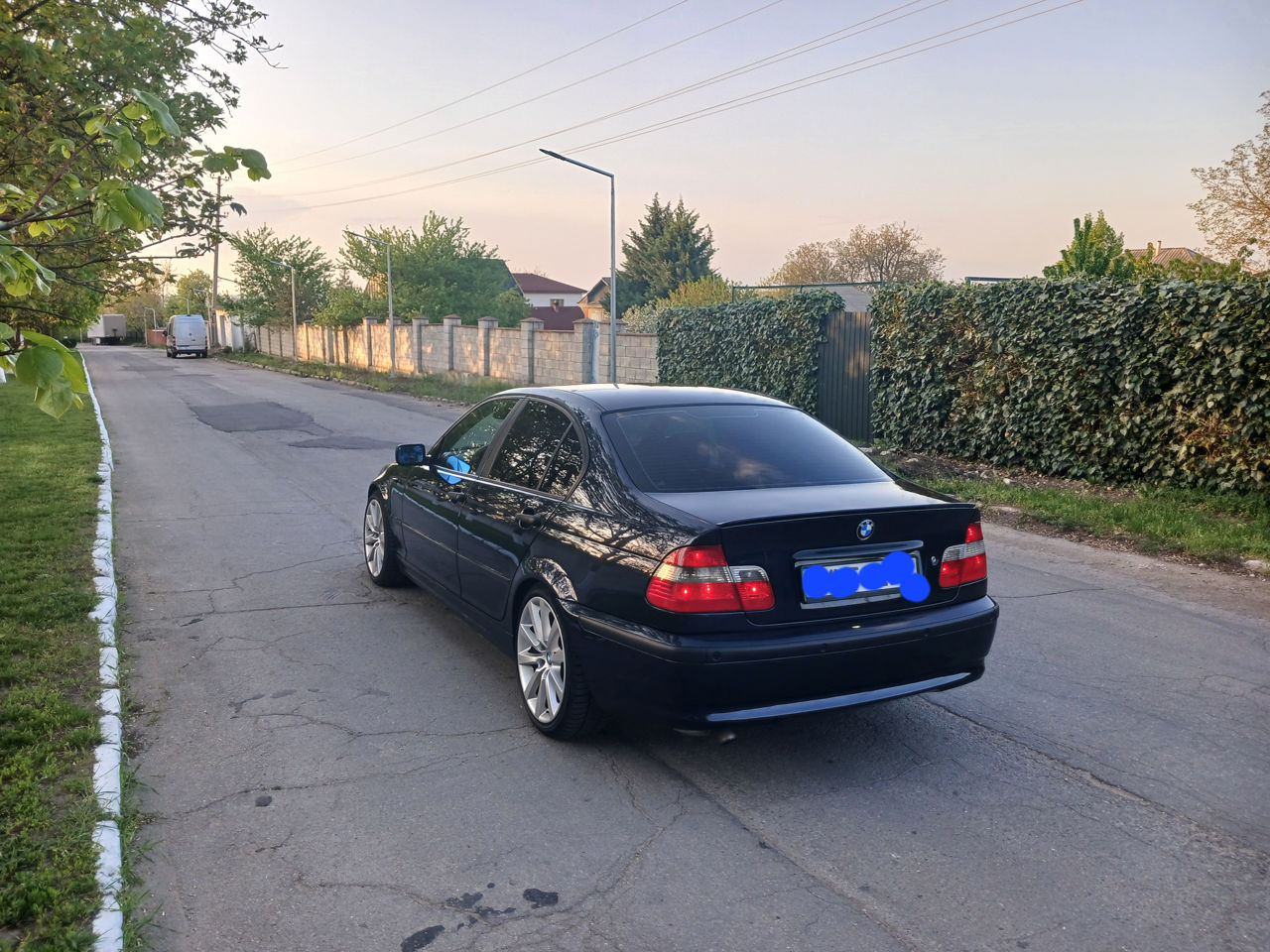 BMW 3 Series фото 2