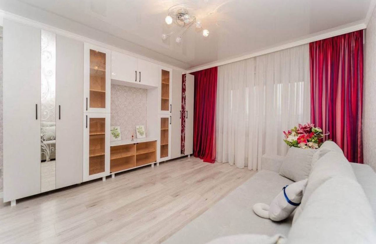 Apartament cu 2 camere,  Botanica,  Chișinău,  Chișinău mun. foto 3
