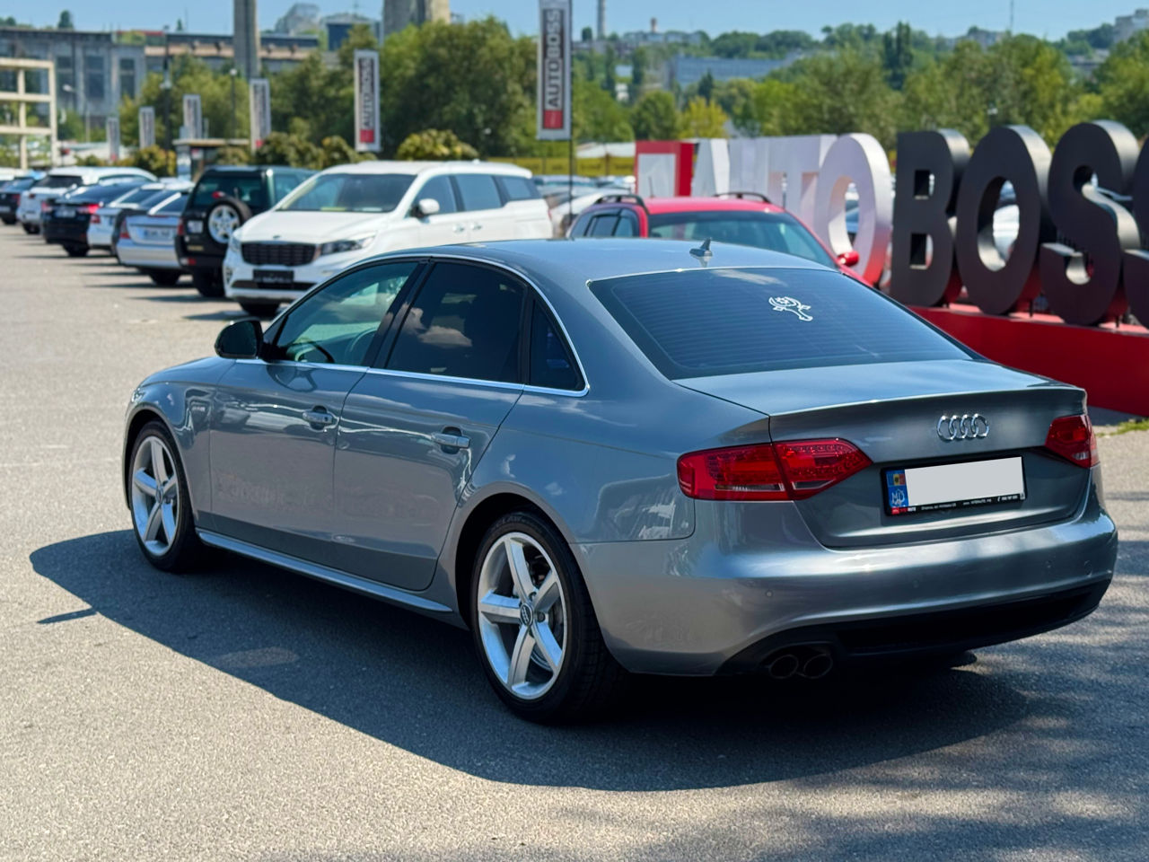 Audi A4 foto 6