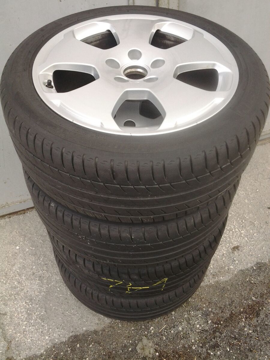 R17 Michelin Primacy HP 225/45