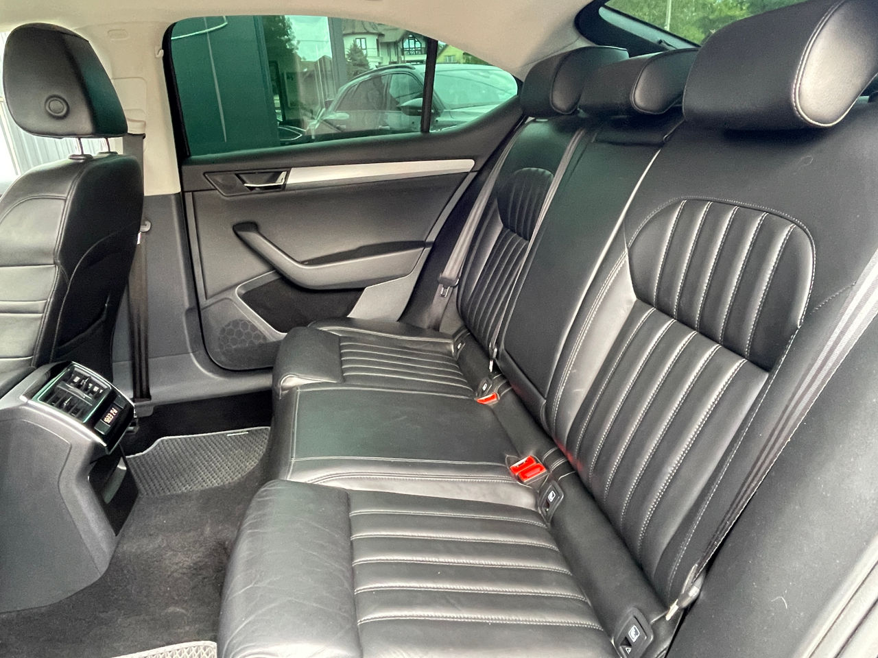 Skoda Superb foto 14