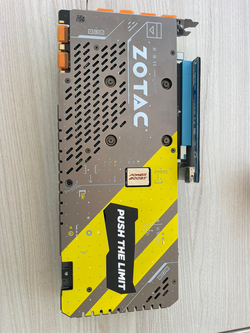 Zotac GeForce GTX 1070 AMP Extreme foto 2