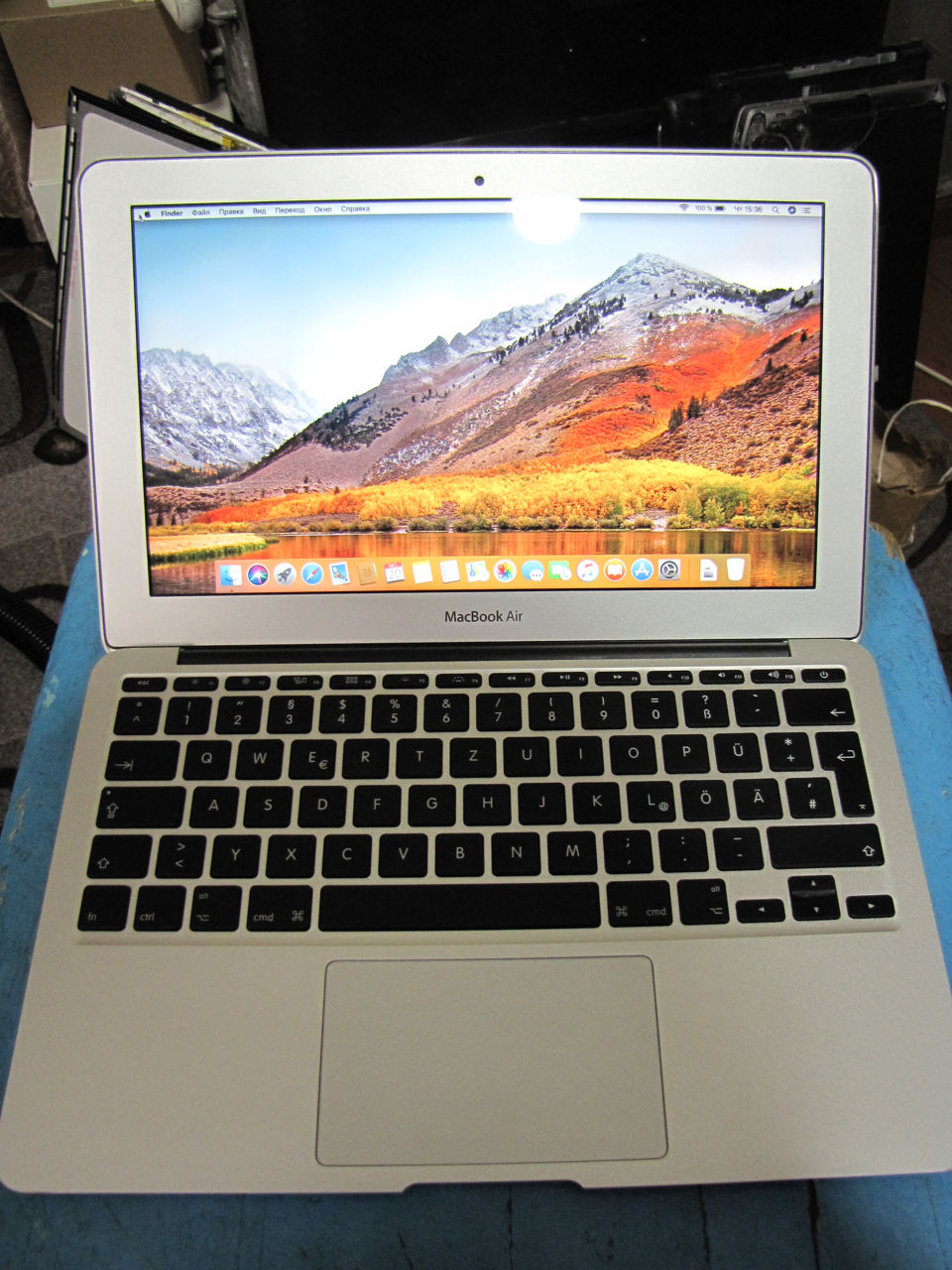 MacBook Air 11 (A1370, Mid-2011) фото 1