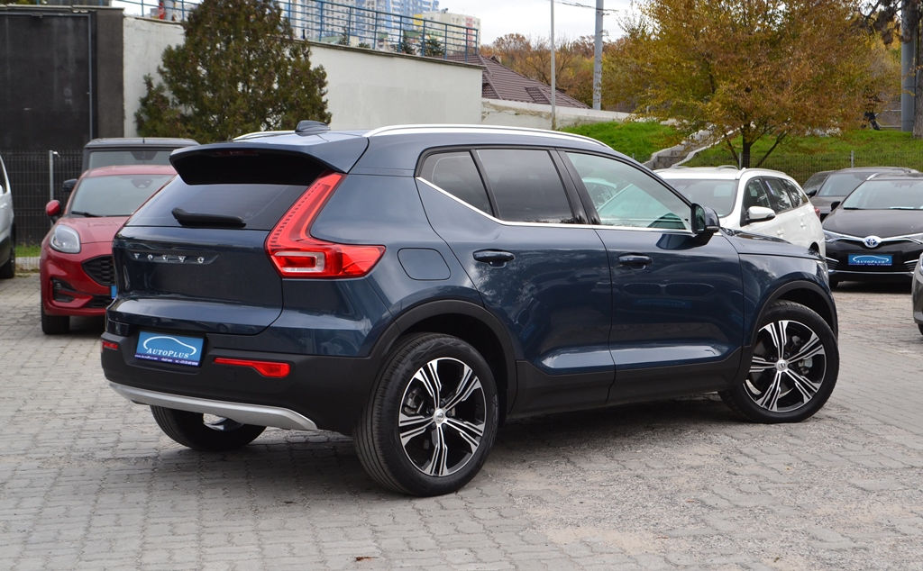 Volvo XC40 foto 1