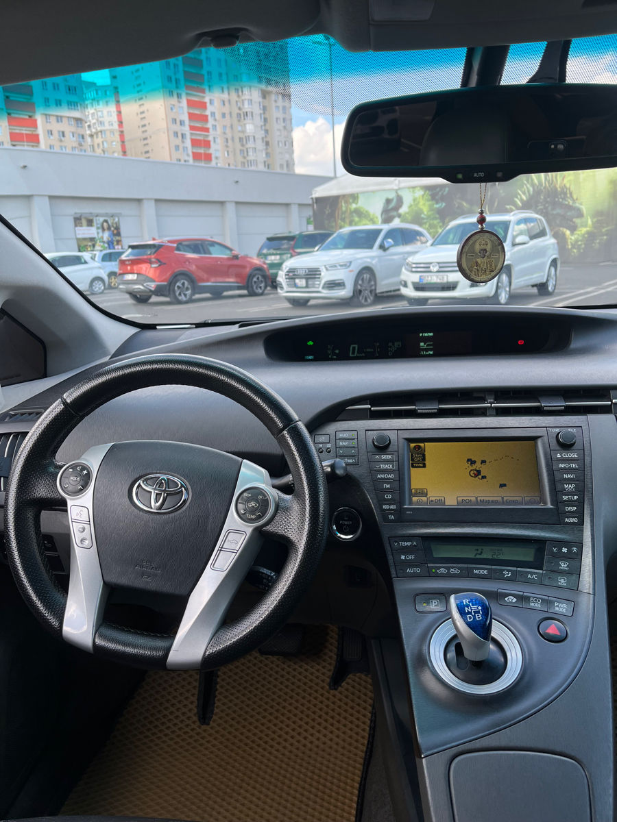 Toyota Prius foto 7