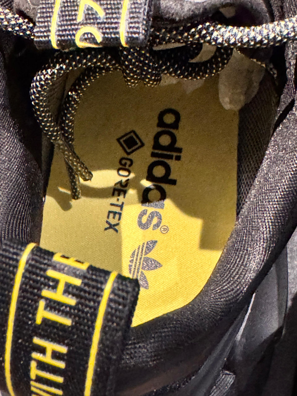 Adidas NMD V3 GTX, Reebok. foto 3
