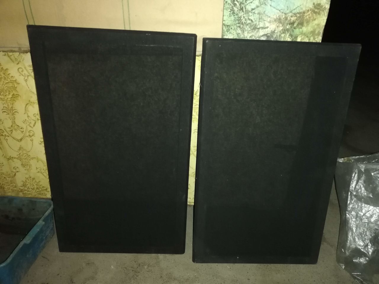 Грили для акустики. Декоративные накладки для динамиков в колонках ...