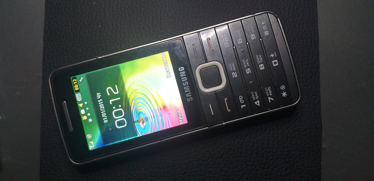 Samsung GT-S5611