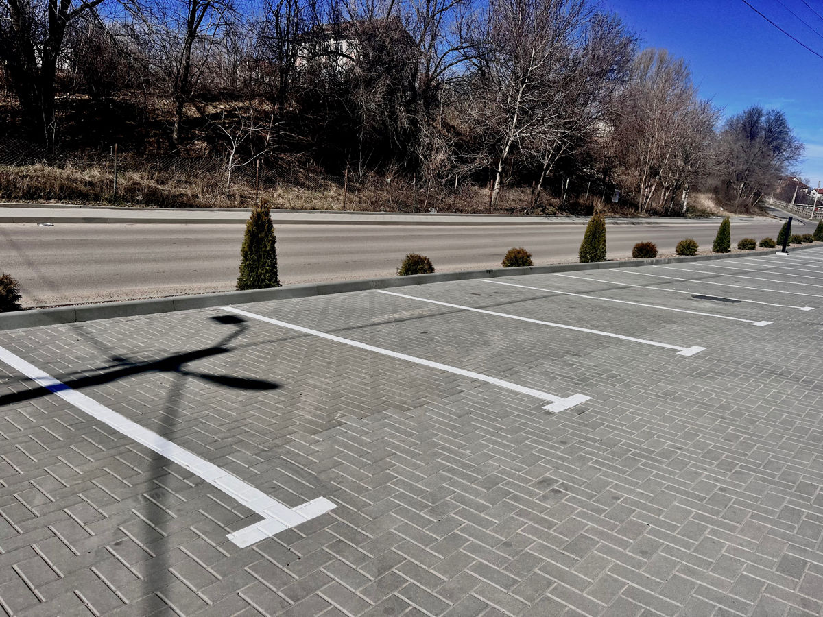 Marcaj rutier parcari, terenuri sportive, instalare indicatoare rutiere!!! foto 1