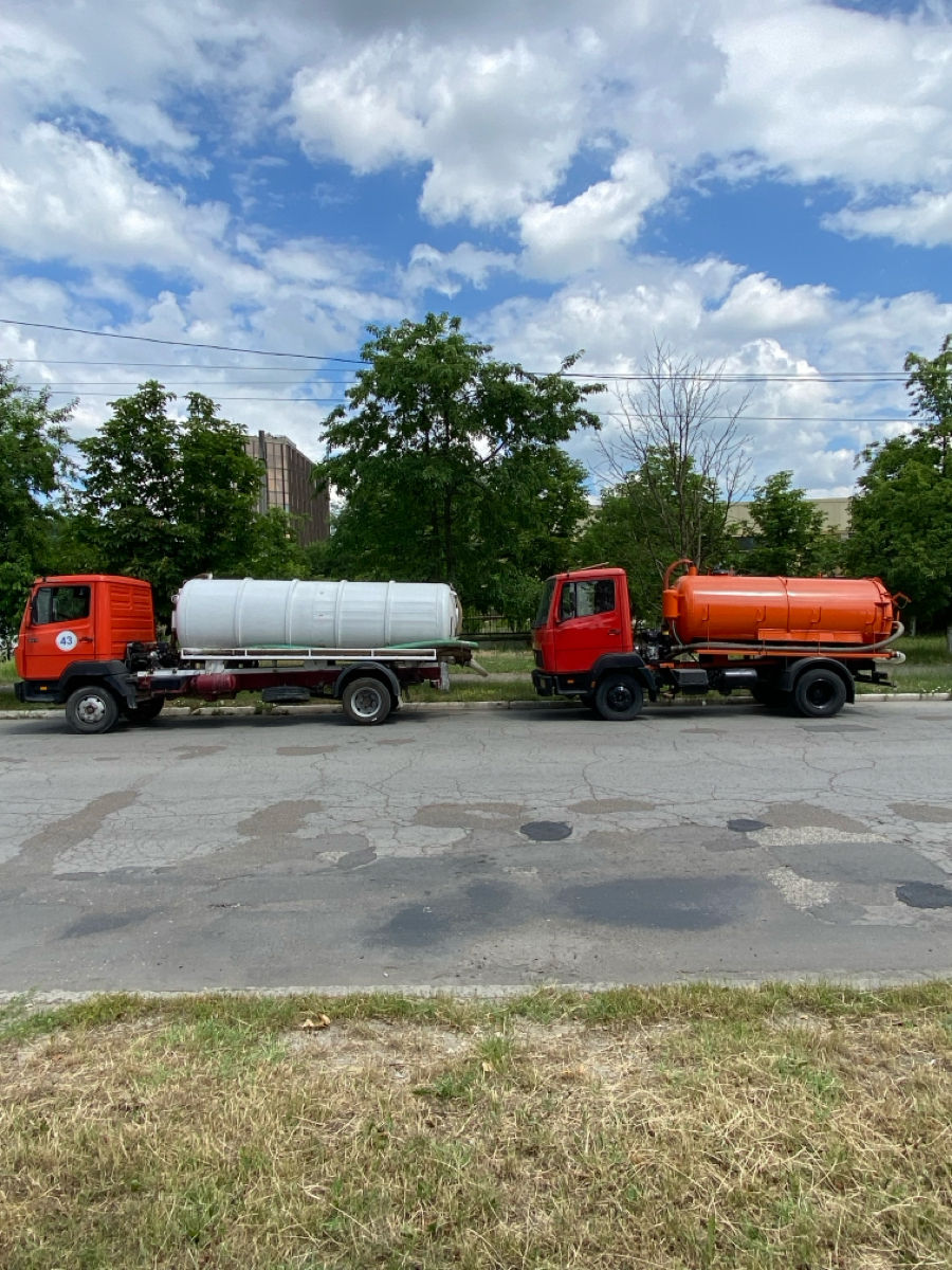 Curățarea gropilor de canalizare  foto 0