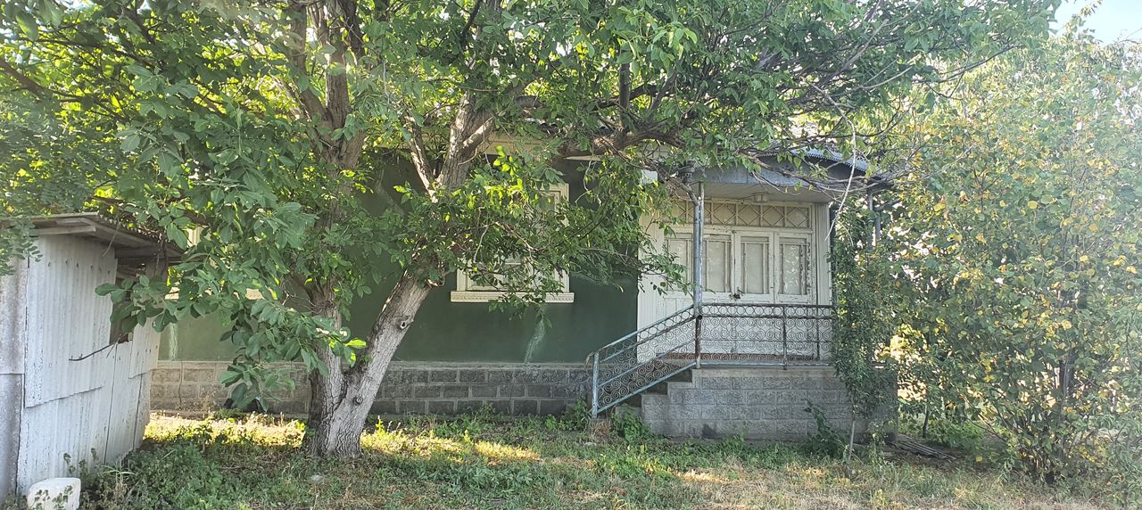 Продаётся дом в селе Корлэтень фото 8